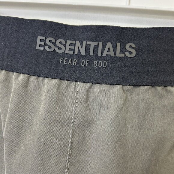 Fear Of God Essentials Cargo Skirt Womens Size Medium Green Pull On - Picture 3 of 10